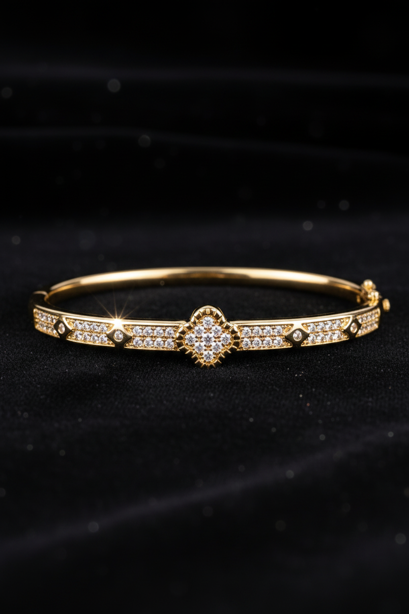 Brazalete Dorado Microcirconia Motivo Oval Central