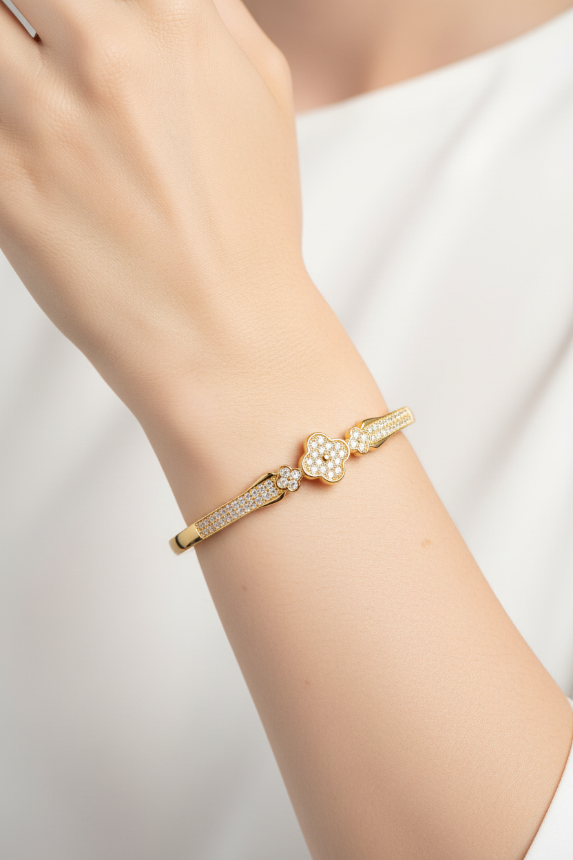 Brazalete Dorado Microcirconia Encanto