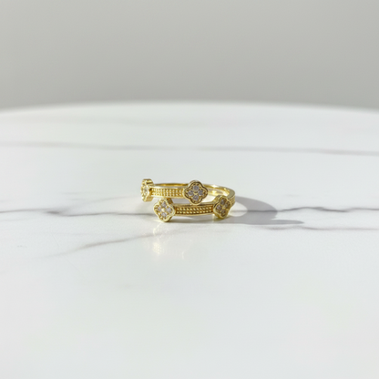 Anillo Microcirconia Trébol Pequeño
