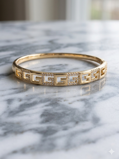 Brazalete con baño en oro 18k de Microcirconia con Diseño Entrelazado