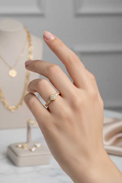 Anillo Microcirconia Medallón con Acento