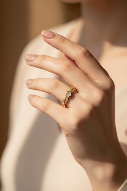 Anillo Microcirconia Nudo con Círculo