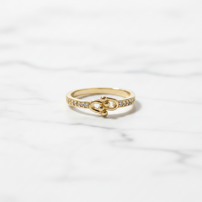 Anillo Microcirconia Delicado con Nudo