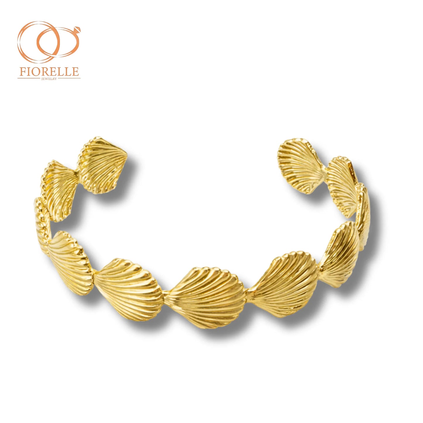 Brazalete Dorado Texturizado Diseño Conchas